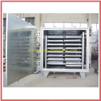 vacuum tray dryer