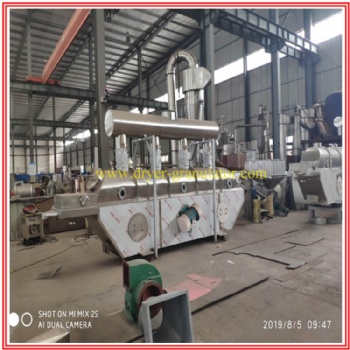 Continuous horizontal vibrating fluid bed dryer